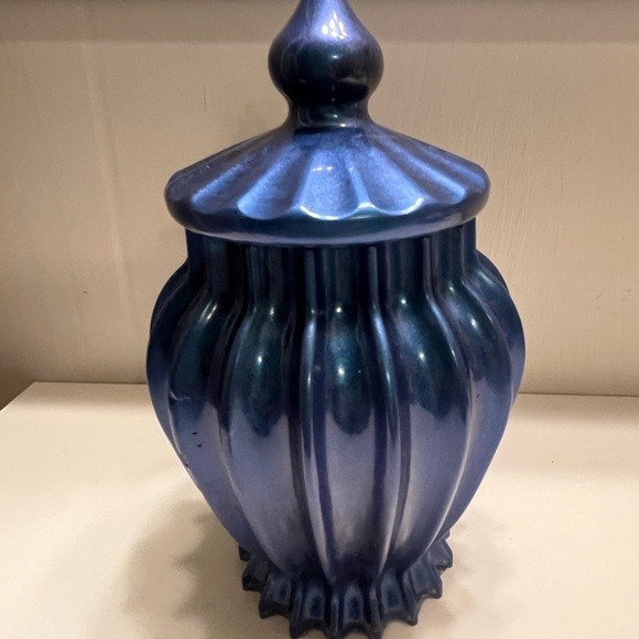 Other - Blue Resin Decorative Jar
